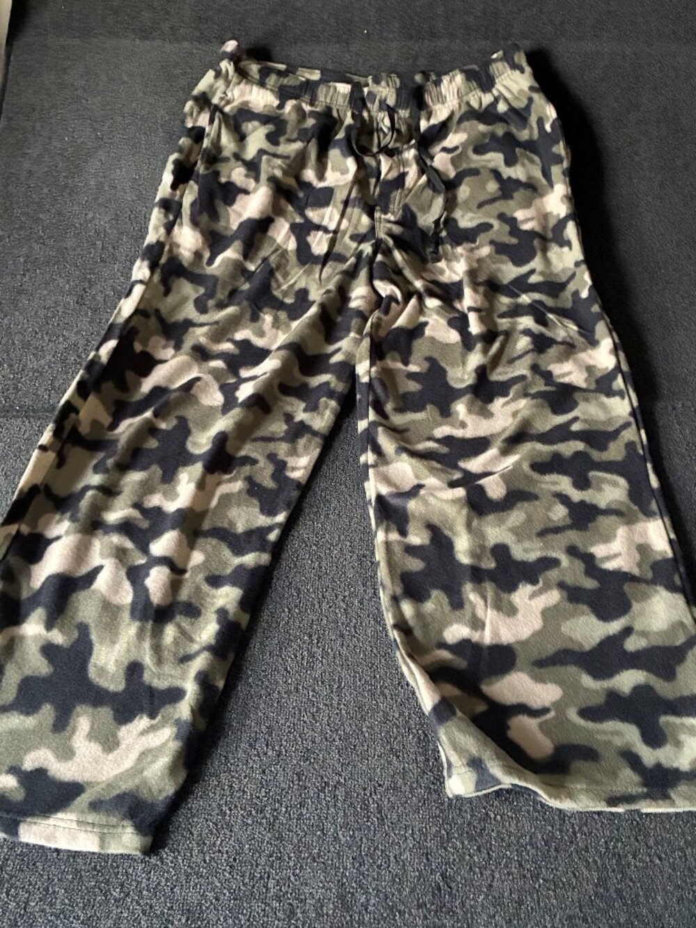 2 Pantalons Pyjama Molleton Camouflage Fruit of the Loom un M et un L Neuf